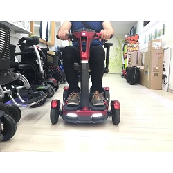 Scooter eléctrico I Laser plegable para discapacitados
