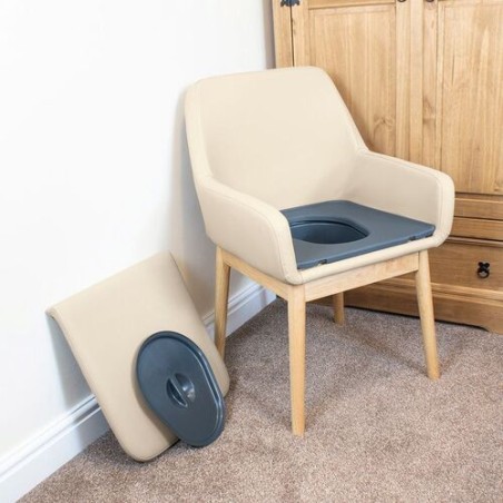 Nuevo sillón con inodoro para habitación