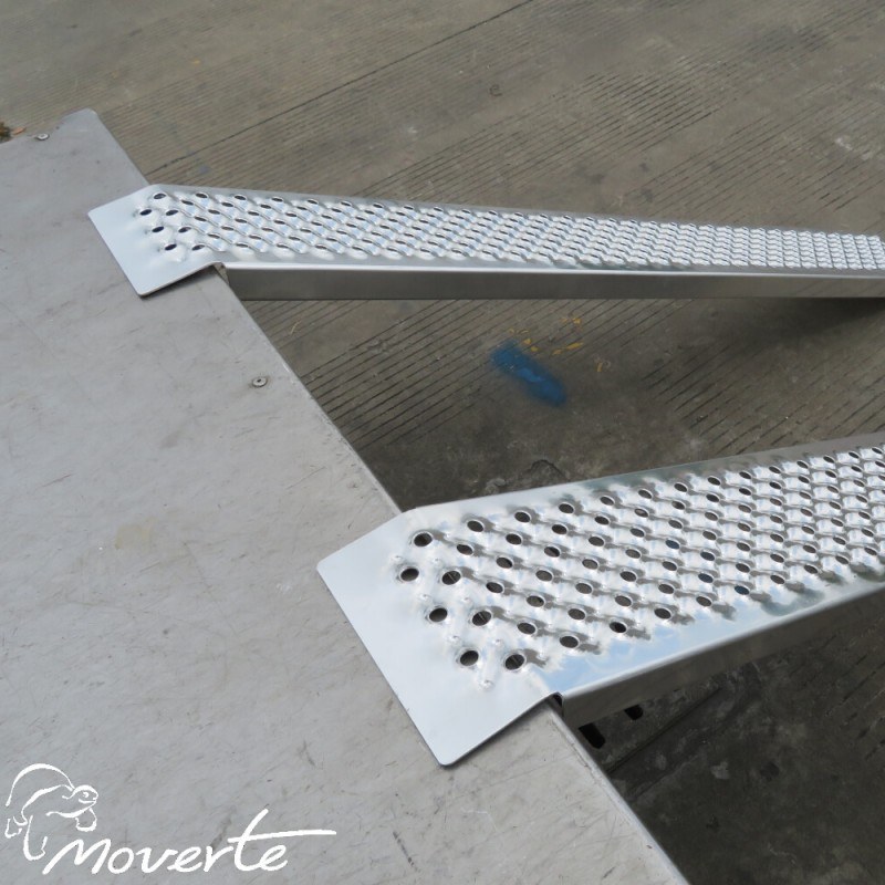 Rampa 2 carriles Peso máximo 400 Kg. Largo 150 cm.