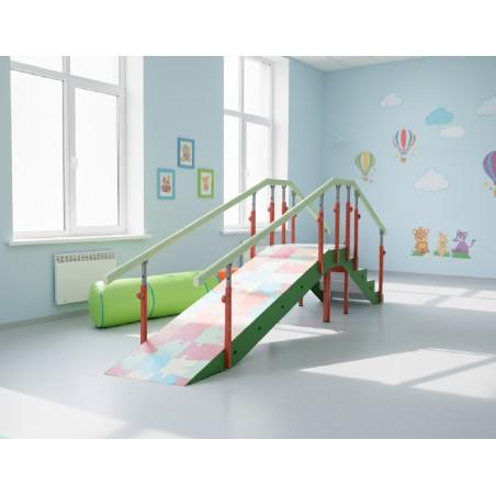 Escalera infantil con 5 escalones + rampa moverte.com 