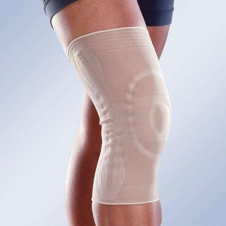 Rodillera elástica con rótula cerrada y estabilizadores laterales 8103 moverte.com 