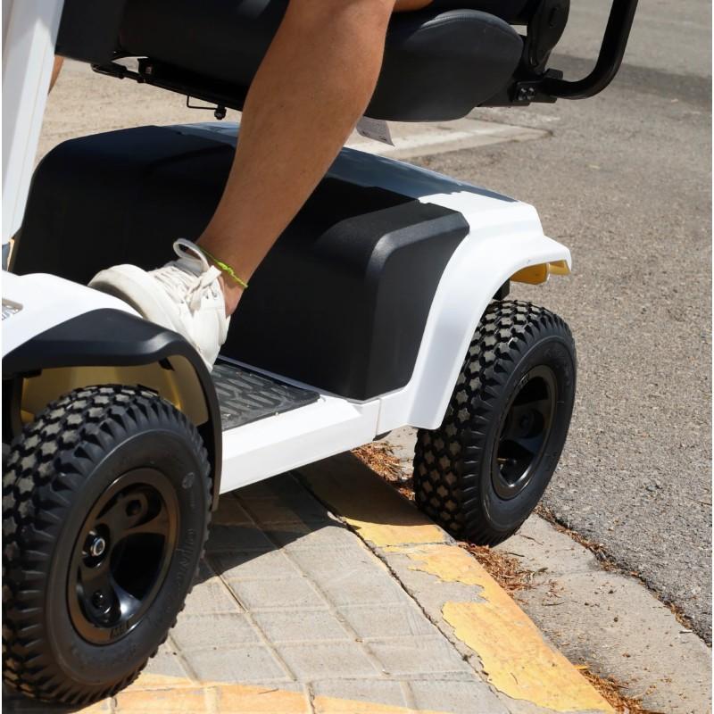 Scooter eléctrico todoterreno KMINA moverte.com 