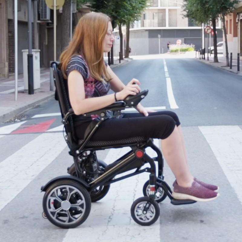 Silla eléctrica super ligera plegable R650 moverte.com 