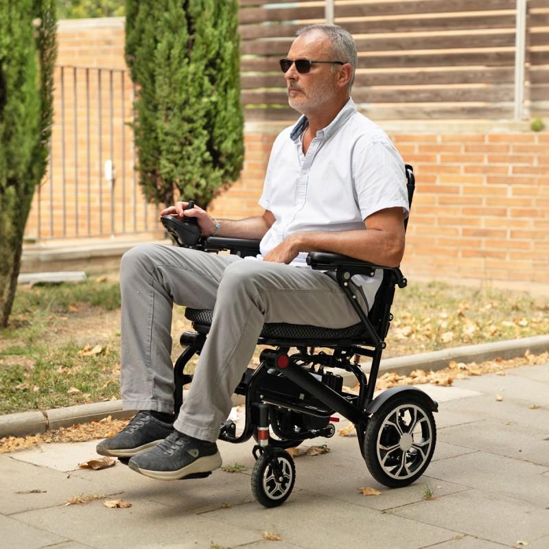 Silla eléctrica super ligera plegable R650 moverte.com 