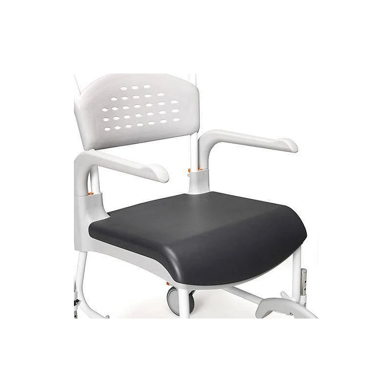 silla de ruedas para ducha de personas con movilidad reducida